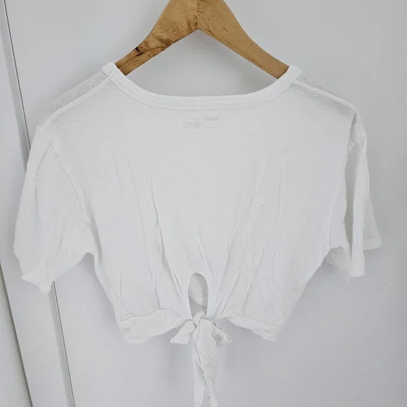 Aerie Cropped Wrapback T-shirt - Picture 4 of 5